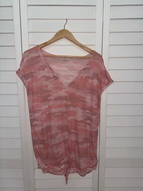 Lucky Brand Pink Crewneck Tee with Raw Neck Trim